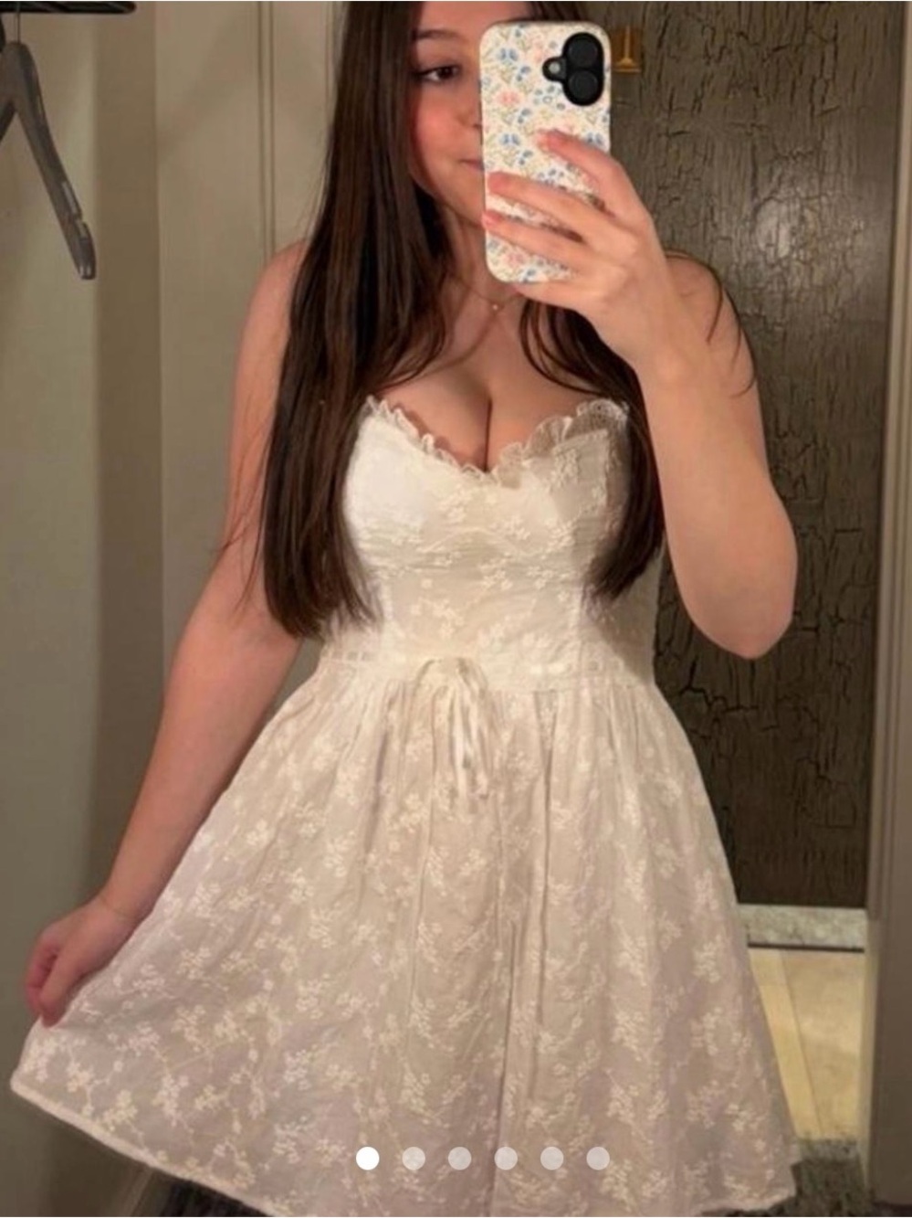 Altar'd State Ivory Strapless Lace Sweetheart Dress
